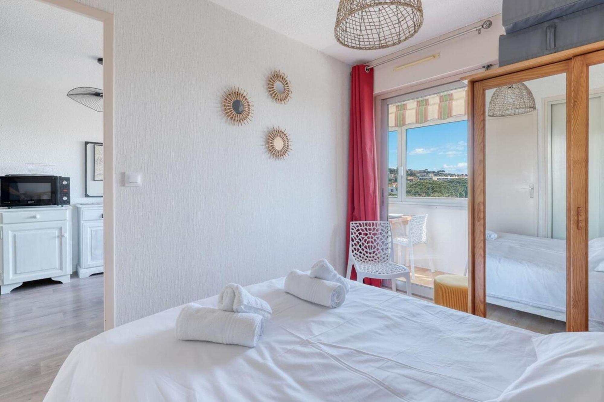 T2 600 M From The Beach! Air-Conditioned Ле-Лаванду Экстерьер фото